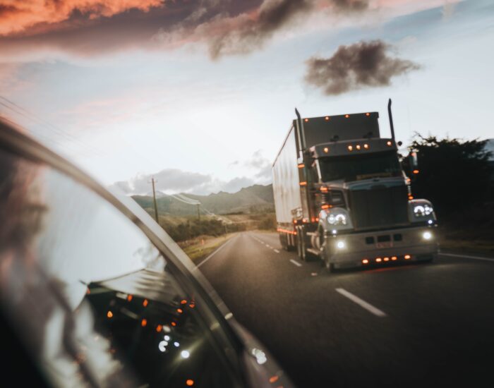 C.H. Robinson fortalece su presencia en el transporte de carga terrestre en Sudamérica