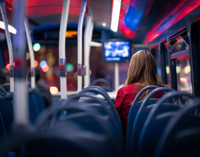 Nueva licitación de buses en Santiago para potenciar la conectividad en 20 comunas