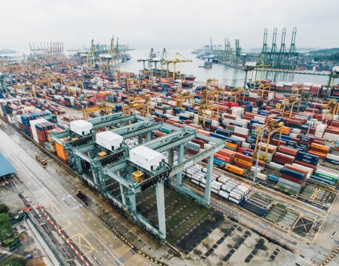 Disminución mensual del Índice de Costos del Transporte en marzo de 2023, según INE